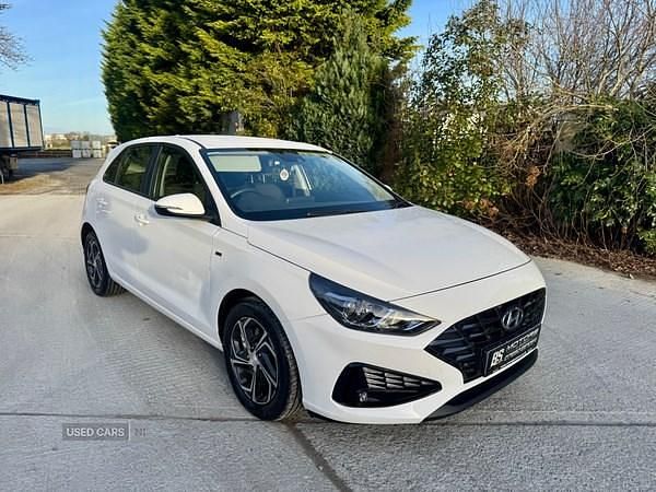 Used Hyundai i30 SE 2023 White Hatchback