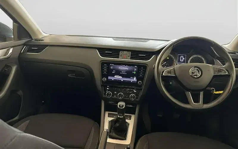 Używany Skoda Octavia SE Technology 116 KM (85 kW) 2020 Szary Kombi