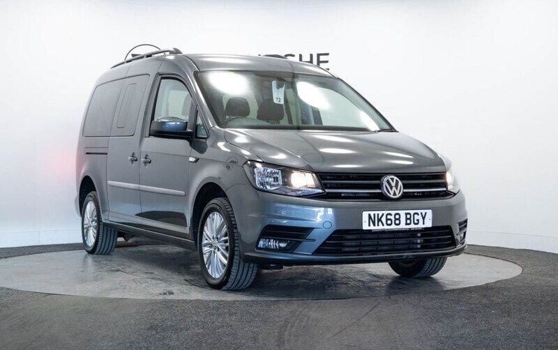 Grey Used 2018 VW Caddy Maxi Life S MPV | £13,995 (Good price) - Image 1/4
