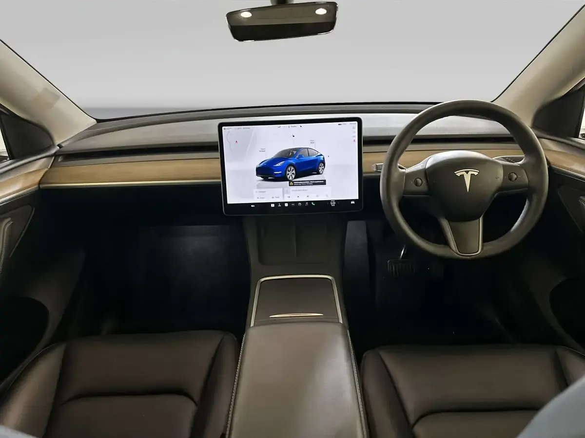 Used Tesla Model Y 282 kW (384 HP) 2022 Blue SUV