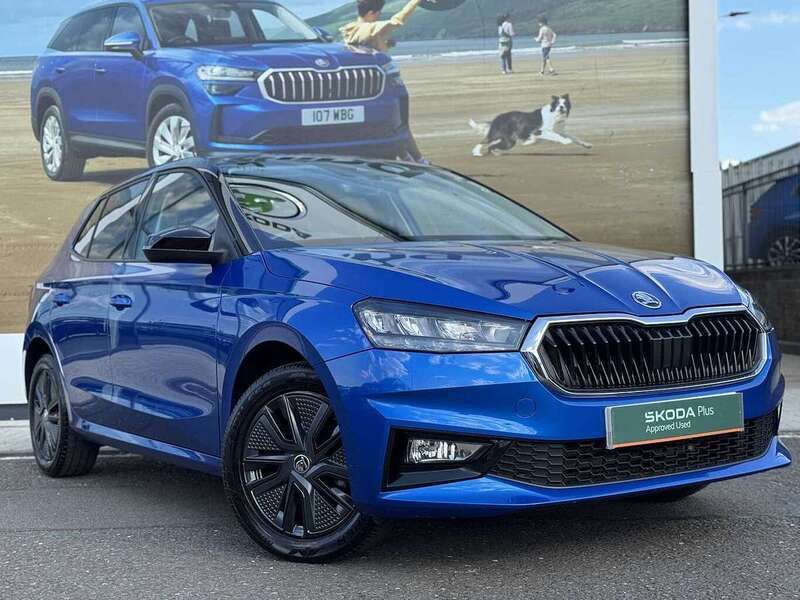 Race blue metallic black magic pearl effect Used 2023 Skoda Fabia Colour Edition Hatchback | £14,490 (Fair price) - Image 1/4