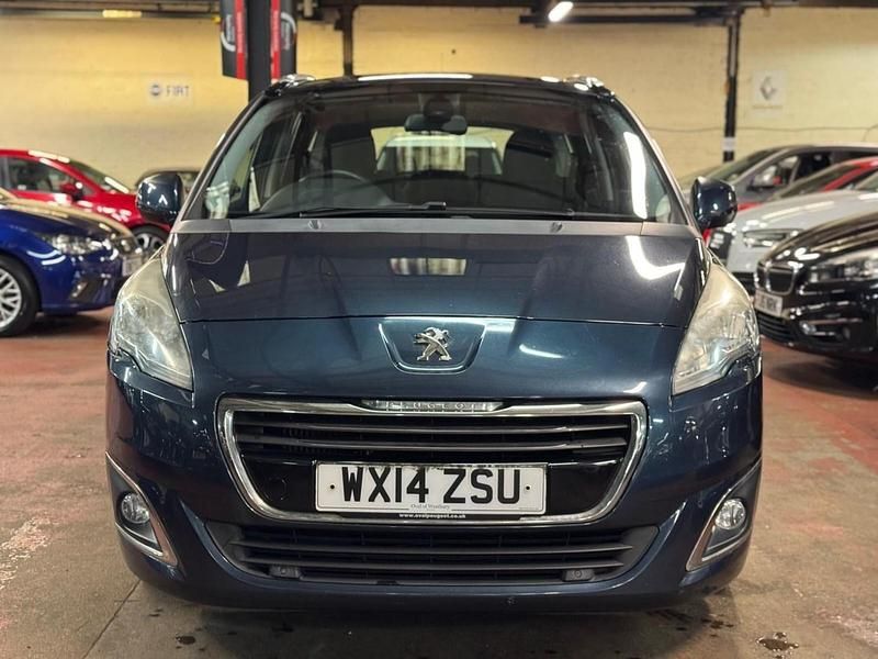 Used Peugeot 5008 Active 115 HP (84 kW) 2014 Blue MPV