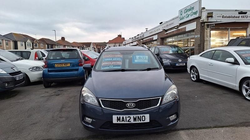 Blue Used 2012 Kia Ceed 3 Estate | £3,895 (Good price) - Image 1/4