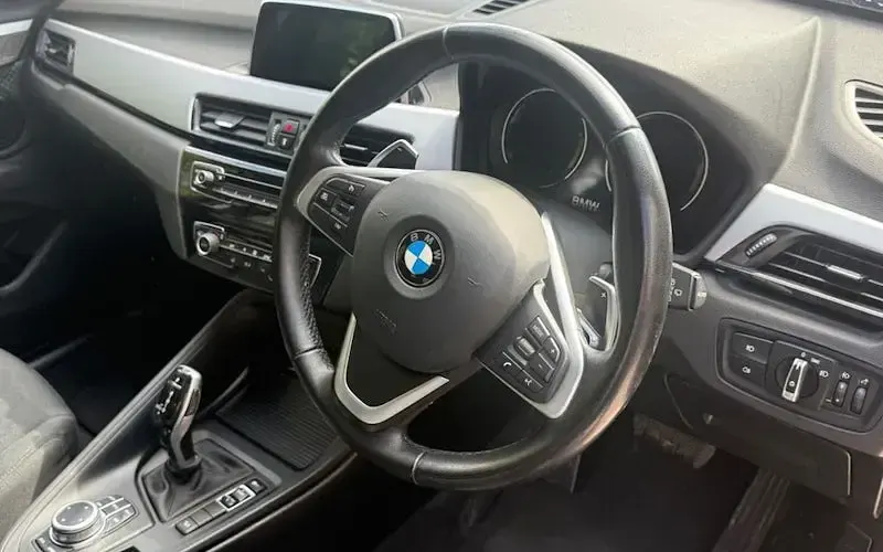 Begagnad BMW X1 Performance 192 HK (141 kW) 2019 Svart SUV