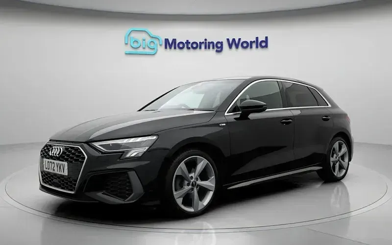 Used Audi A3 Sportback S-Line 150 HP (110 kW) 2024 Hatchback