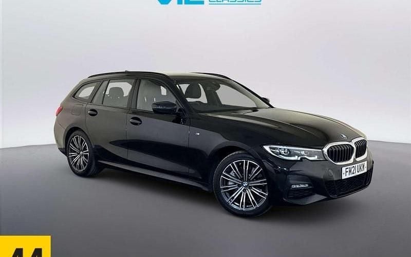Used BMW 330e M Sport 292 HP (214 kW) 2021 Black Estate