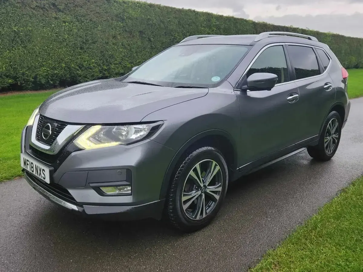Used Nissan X-Trail N-Connecta 130 HP (95 kW) 2018 Grey SUV