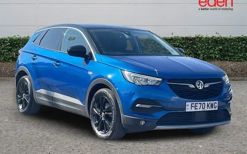 Used Vauxhall Grandland X SRi 131 HP (96 kW) 2021 SUV