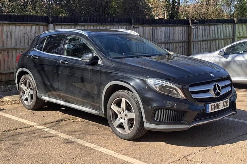 Used Mercedes GLA220 AMG line 170 HP (125 kW) 2016 Black SUV