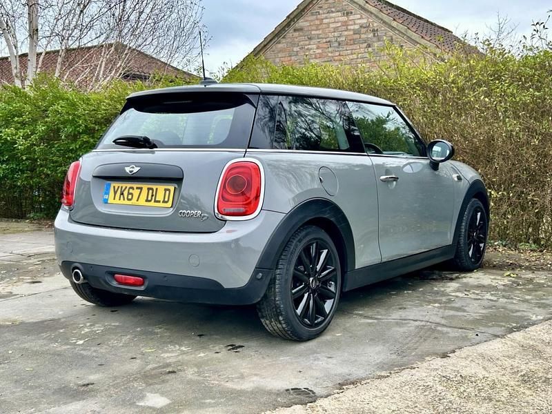 Used Mini Cooper D Hatch 116 HP (85 kW) 2017 Grey Hatchback