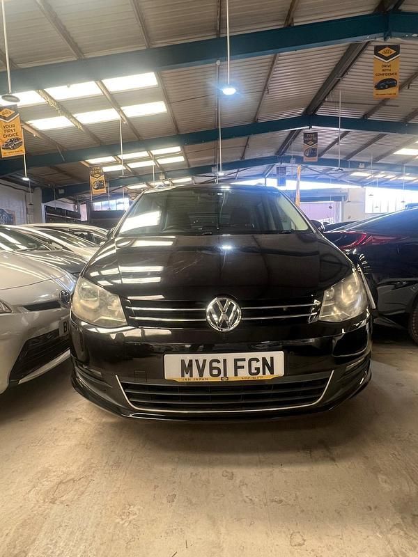 Black Used 2025 VW Sharan MPV | £4,990 - Image 1/3