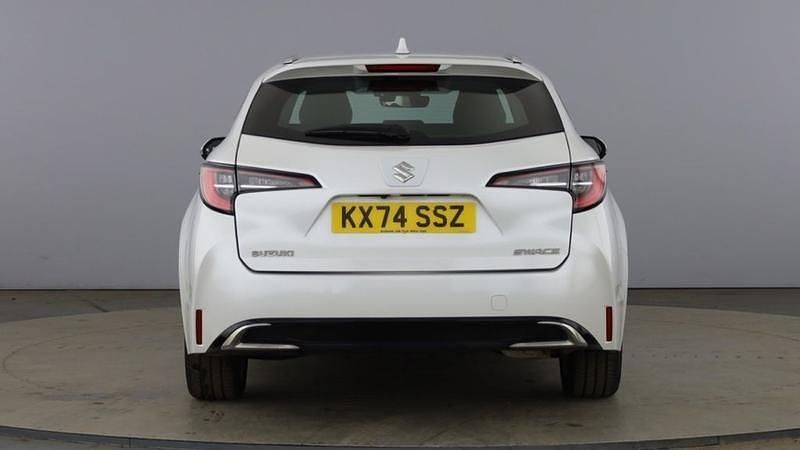 Usado Suzuki Swace 140 CV (102 kW) 2024 Blanco Familiar