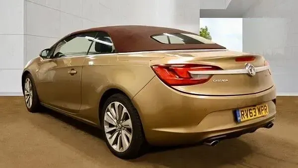 Used Vauxhall Cascada Elite 195 HP (143 kW) 2013 Brown Cabriolet