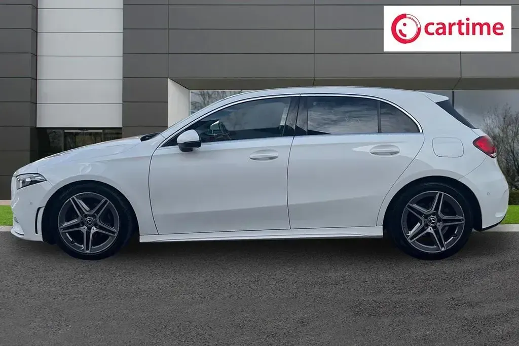 Used Mercedes A200 Executive 163 HP (119 kW) 2020 White Hatchback