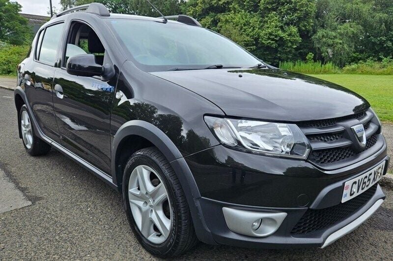 Black Used 2015 Dacia Sandero Ambiance Hatchback | £3,998 (A bit pricey) - Image 1/1