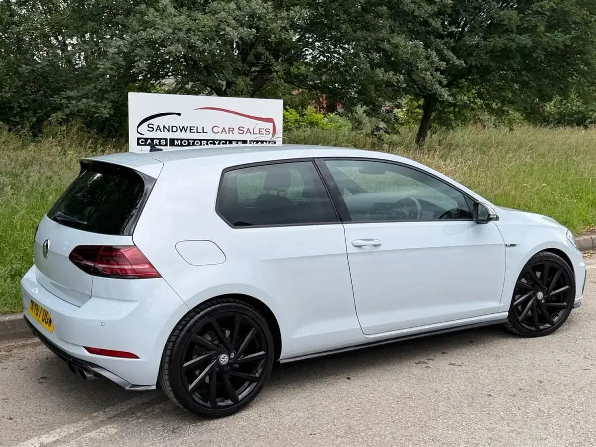 Used VW Golf VII R 2017 Silver Hatchback