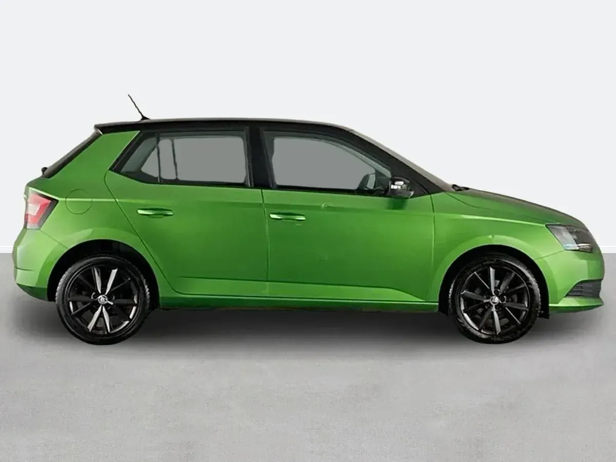 Used Skoda Fabia Colour Edition 2017 Green Hatchback