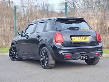 Used Mini Cooper S Exclusive 192 HP (141 kW) 2019 Black Hatchback