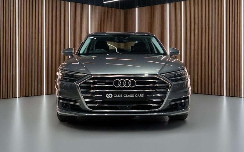 Used Audi A8 Comfort 286 HP (210 kW) 2019 Grey Sedan
