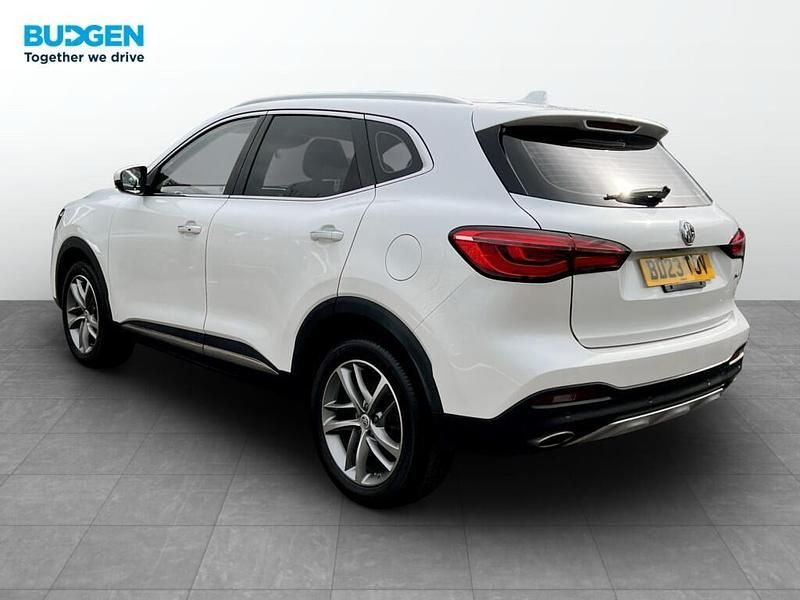 Used MG HS Excite 162 HP (119 kW) 2023 White SUV