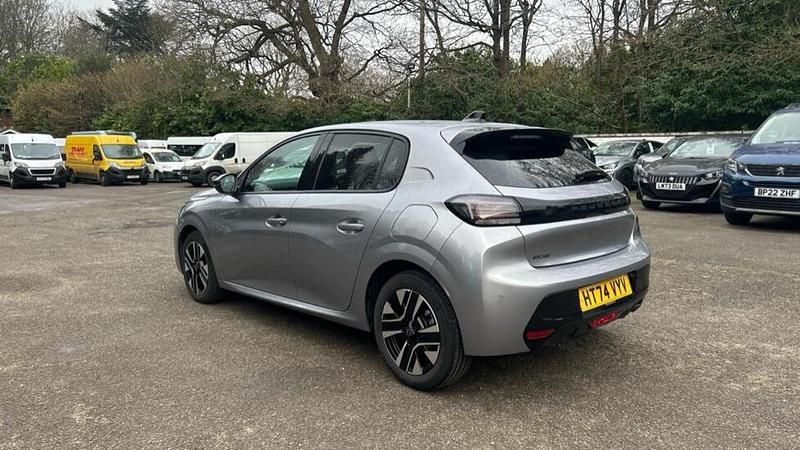 Used Peugeot 208 Allure 101 HP (74 kW) 2025 Grey Hatchback