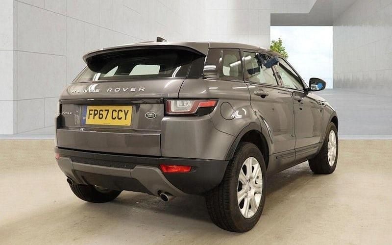 Used Land Rover Range Rover evoque SE 179 HP (131 kW) 2018 Hatchback