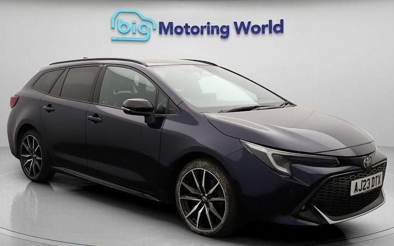 Used 2025 Toyota Corolla Sport Estate | £23,674 (Fair price) - Image 1/4