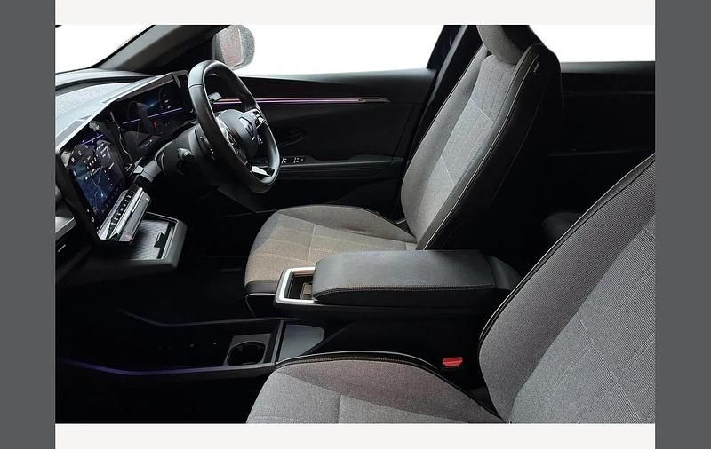 Used Renault Megane E-Tech Techno 160 kW (218 HP) 2022 Other Hatchback