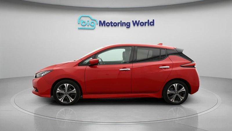 Used Nissan Leaf Tekna 110 kW (150 HP) 2021 Hatchback