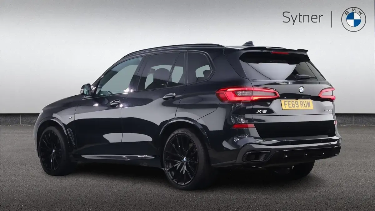 Used BMW X5 M Sport 261 HP (191 kW) 2019 Black SUV