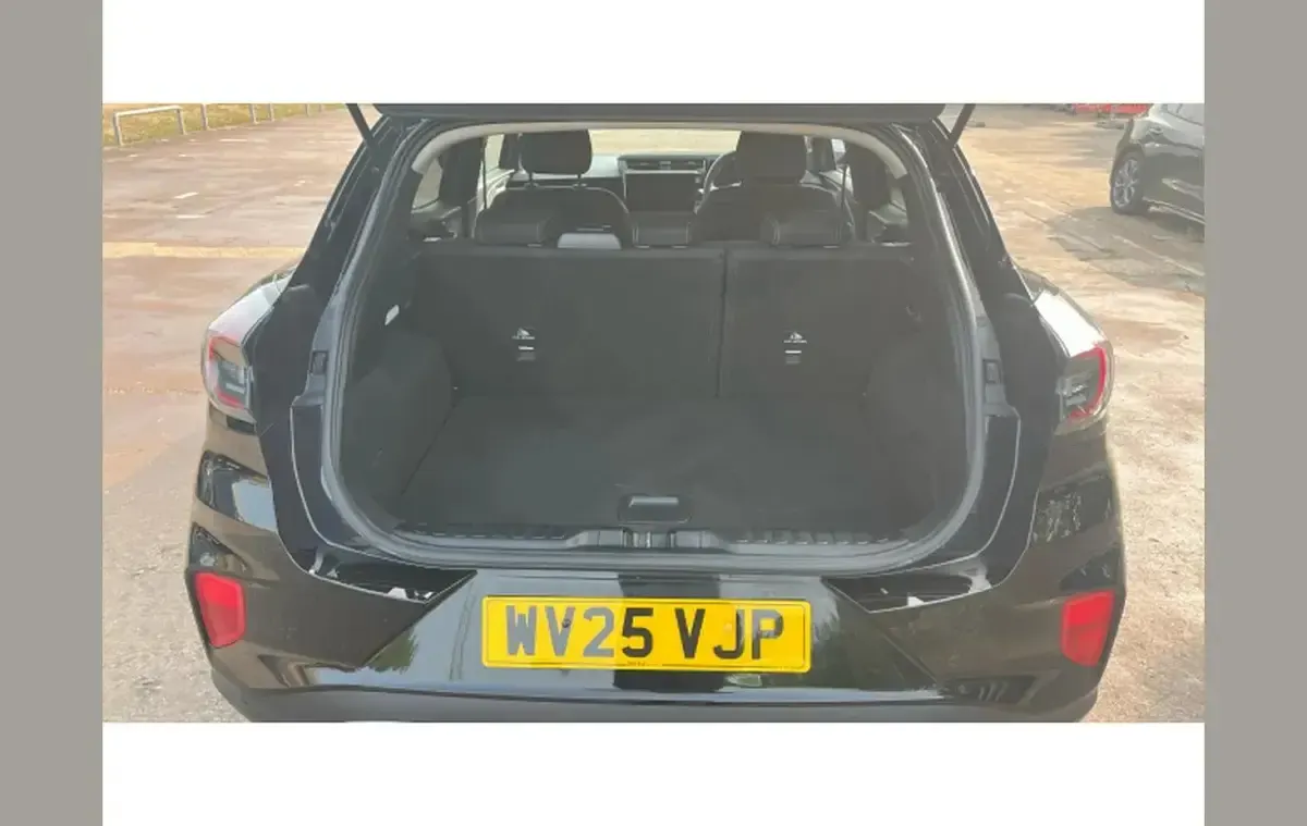 Used Ford Puma Titanium 123 HP (90 kW) 2025 Black SUV