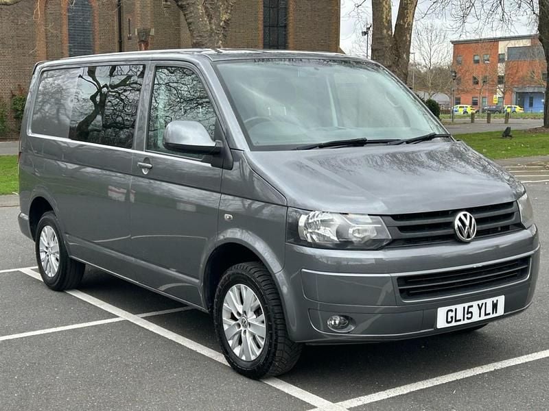 Used VW Transporter Highline 140 HP (102 kW) 2015 Grey Van