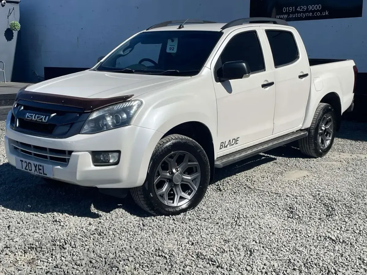 Usado Isuzu D-Max 2016 Branco Pickup
