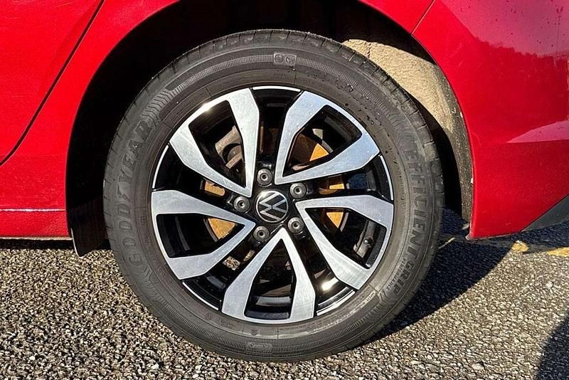 Used VW Golf VII Active 2021 Red Hatchback