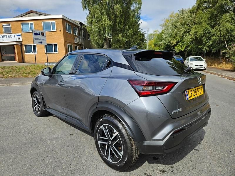 Grey Used 2025 Nissan Juke N-Connecta SUV | £10,995 - Image 1/4