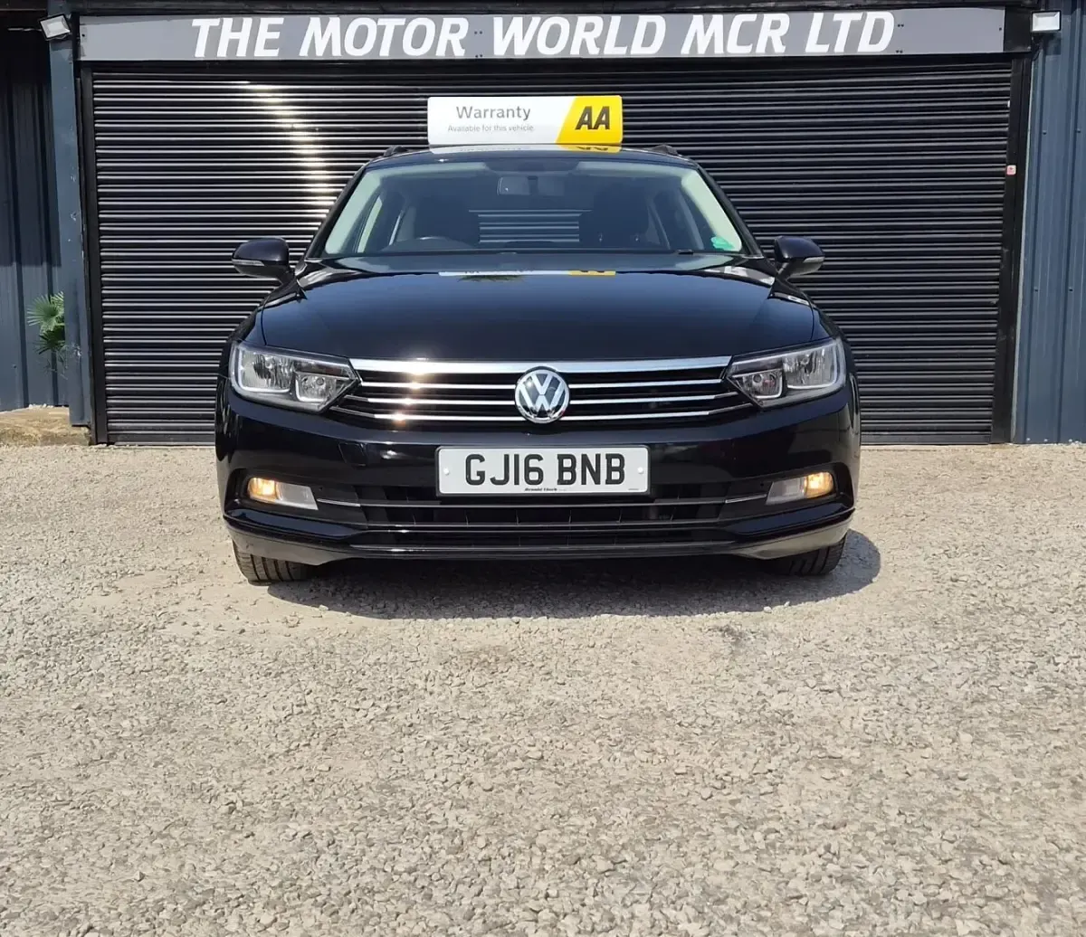 Used VW Passat S 190 HP (139 kW) 2016 Black Estate