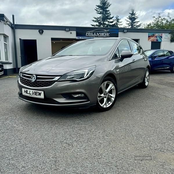 Grey Used 2017 Vauxhall Astra SRi Hatchback | £5,750 (A bit pricey) - Image 1/4