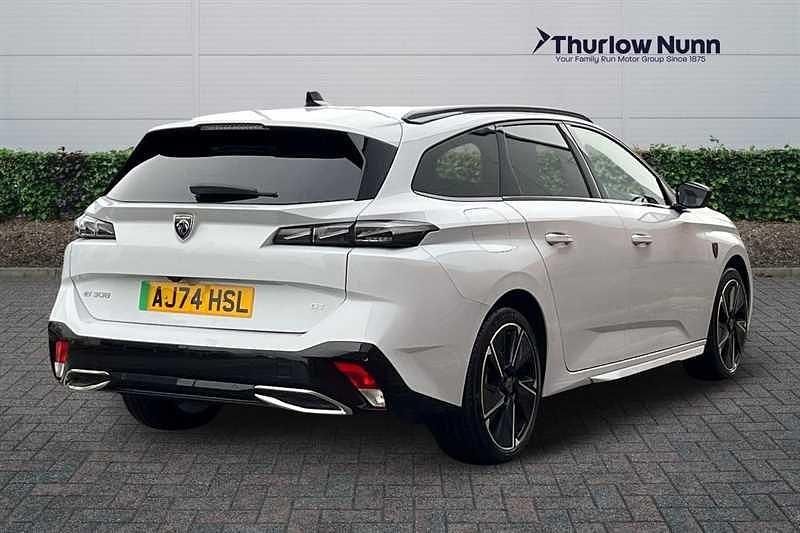 Used Peugeot 308 GTi 114 kW (156 HP) 2025 White Estate