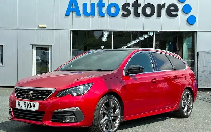 Used Peugeot 308 SW GT-line 131 HP (96 kW) 2020 Estate
