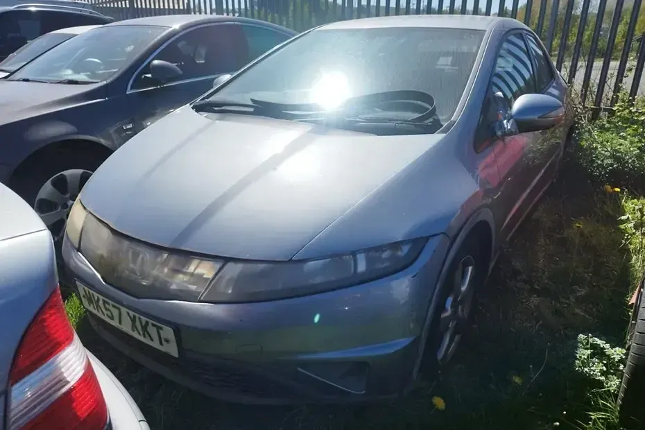 Używany Honda Civic SE 140 KM (102 kW) 2007 Niebieski Hatchback