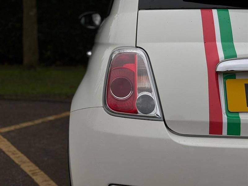 Used Fiat 500 Lounge 69 HP (50 kW) 2013 White Hatchback