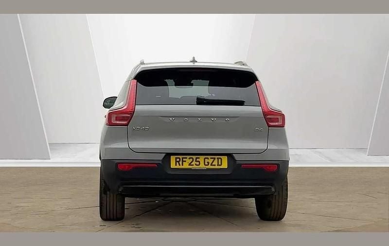 Used Volvo XC40 Plus 197 HP (144 kW) 2025 Vapour grey SUV