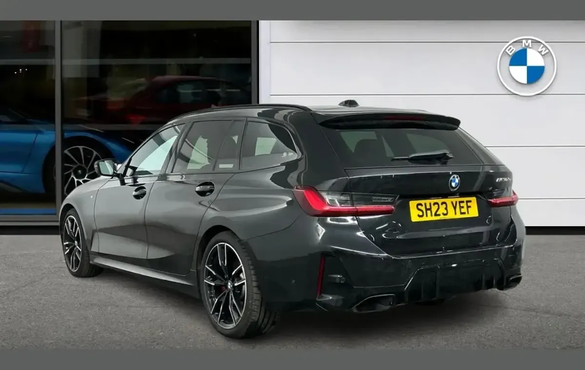 Used BMW M340 Comfort Edition 334 HP (245 kW) 2023 Black Estate