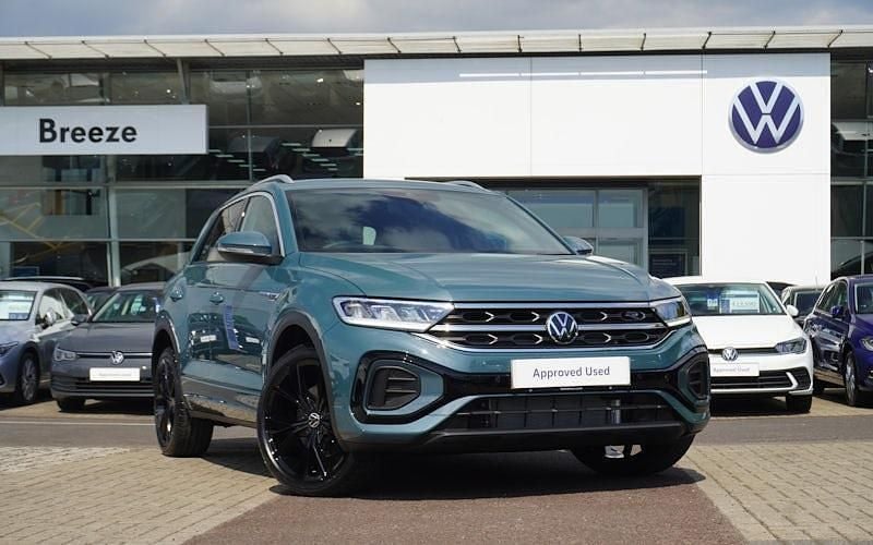 Used 2025 VW T-Roc R-line SUV | £31,490 (Expensive) - Image 1/3