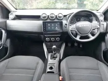 Used Dacia Duster Journey 90 HP (66 kW) 2024 White SUV