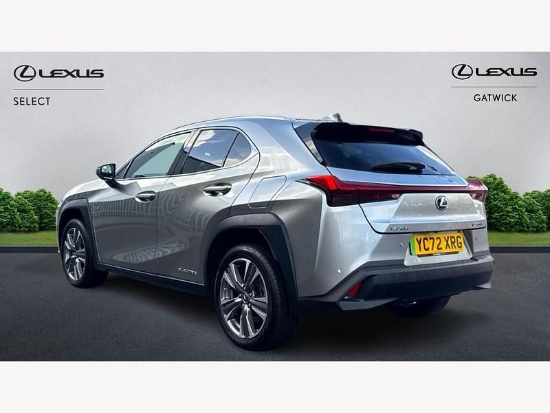 Used Lexus UX 150 kW (204 HP) 2022 Silver SUV