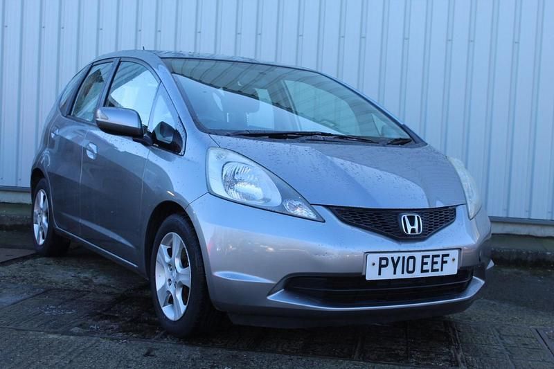 Used Honda Jazz ES 2010 Silver Hatchback
