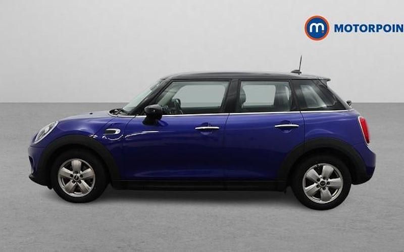 Used Mini Cooper Classic 136 HP (100 kW) 2020 Blue Hatchback