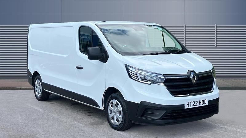 Used 2022 Renault Trafic Business Van | £14,900 (Super price) - Image 1/3