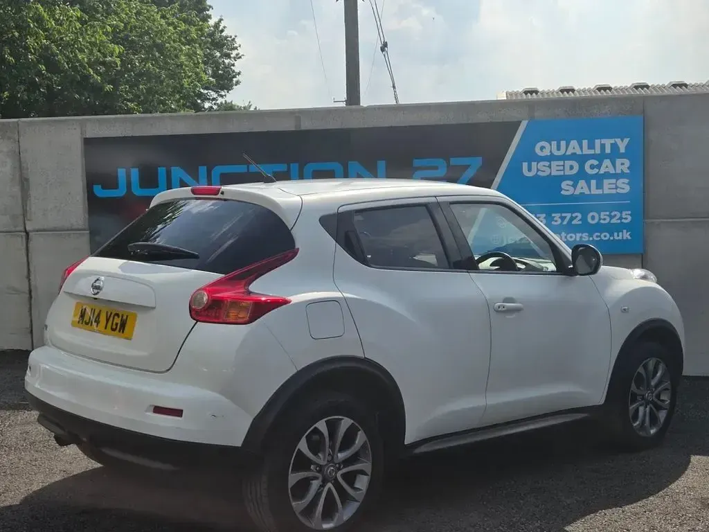 Used Nissan Juke Tekna 117 HP (86 kW) 2014 White SUV